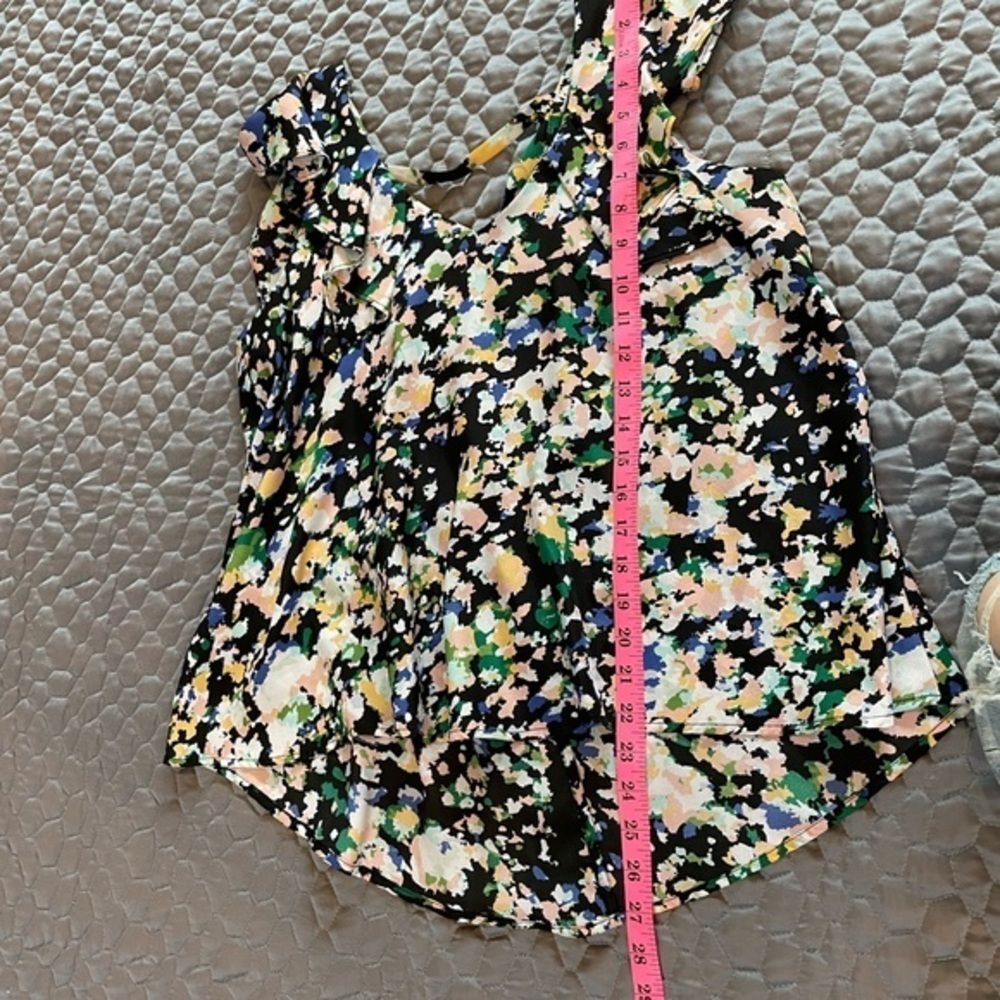 Bcbgeneration Sleeveless Patterned Top - image 6